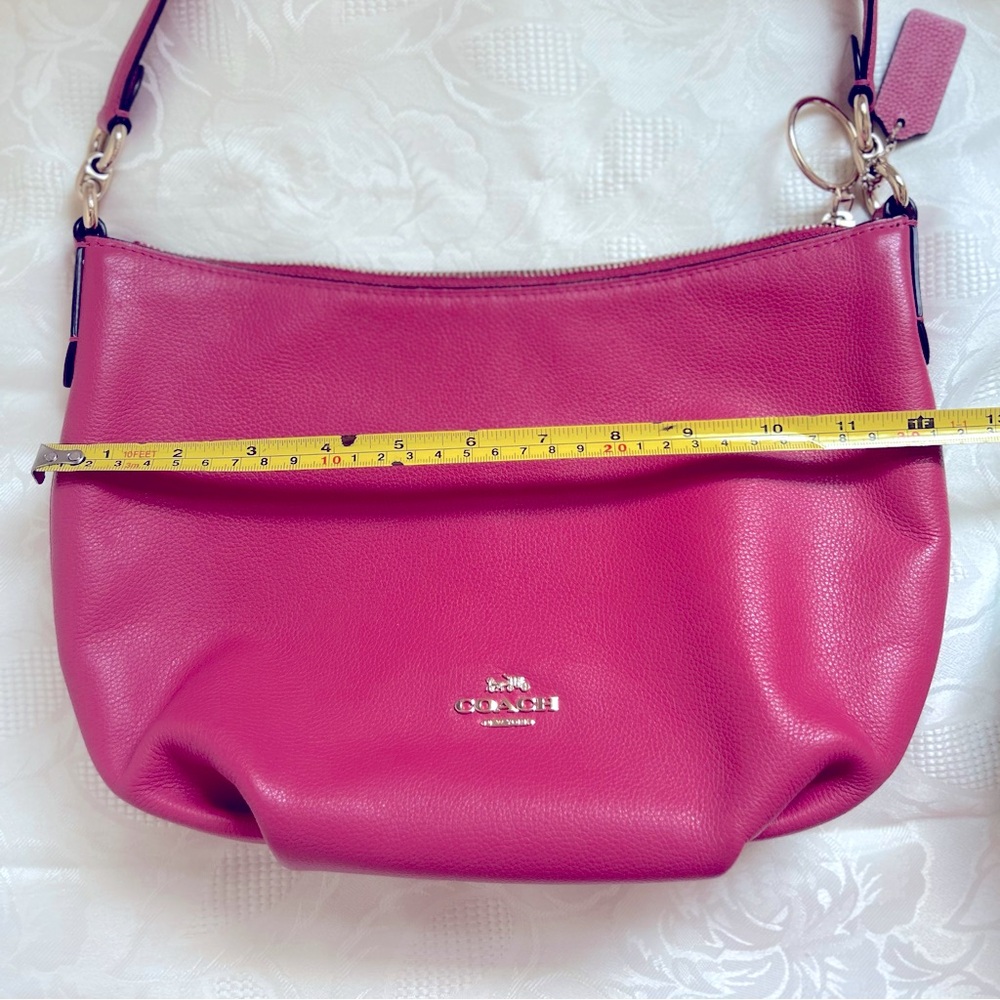 Coach pebbled pink hobo 2way crossbody shoulder leather bag with removal strap - Picture 14 of 17